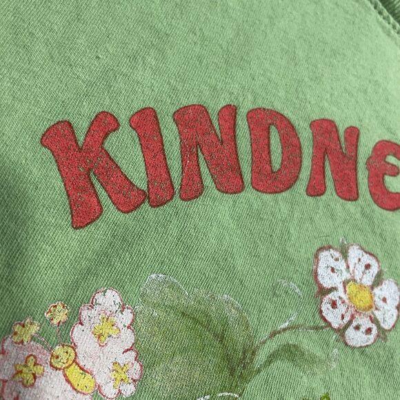Strawberry Shortcake Kindness Helps Friendship Grow Green Graphic Tee Size XS - Picture 5 of 8